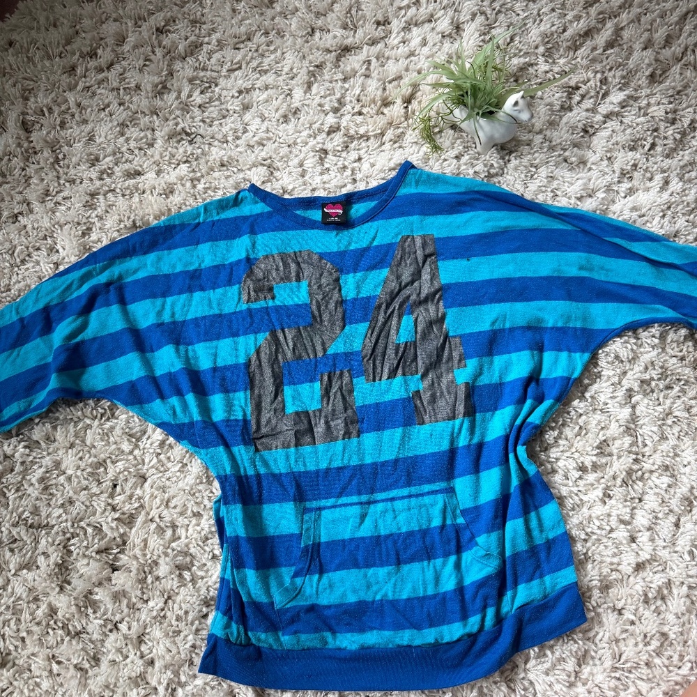 Vibrant Hard Candy Blue vintage number 24 Y2K Striped Blouse with Gray Number st